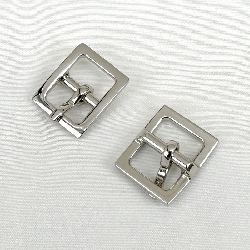 3/8"(10MM), boucles à barre centrale, alliage de zinc, QAA0002